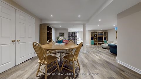 Photo 38 at 186 WESTHAMPTON Drive, Brownridge, Vaughan