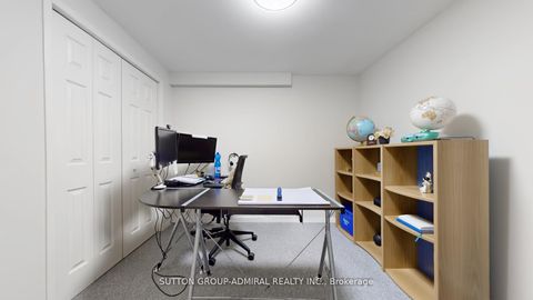Photo 41 at 186 WESTHAMPTON Drive, Brownridge, Vaughan