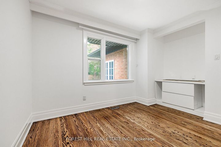 Photo 11 at 38 Citation Drive, Bayview Village, Toronto