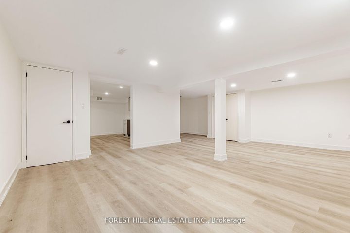 Photo 16 at 38 Citation Drive, Bayview Village, Toronto