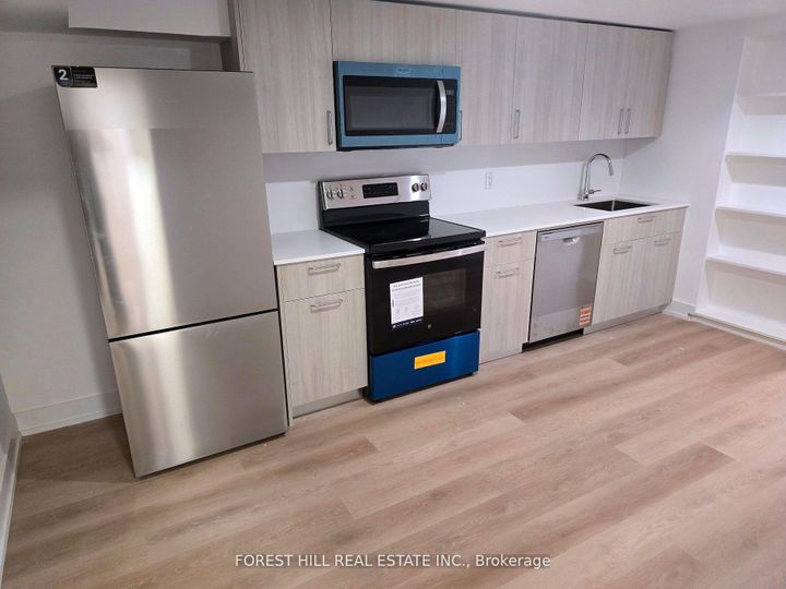 Photo 18 at 38 Citation Drive, Bayview Village, Toronto