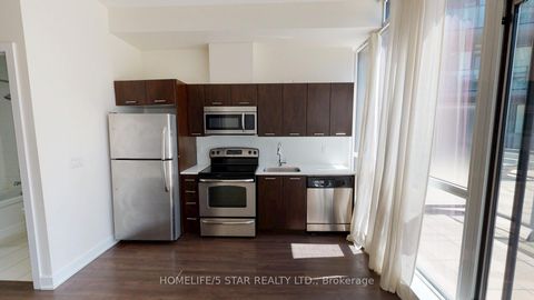 Photo 1 at 218 - 169 FORT YORK Boulevard, Niagara, Toronto