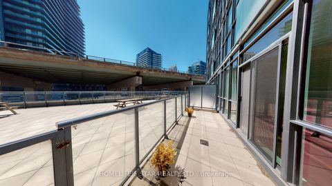 Photo 4 at 218 - 169 FORT YORK Boulevard, Niagara, Toronto
