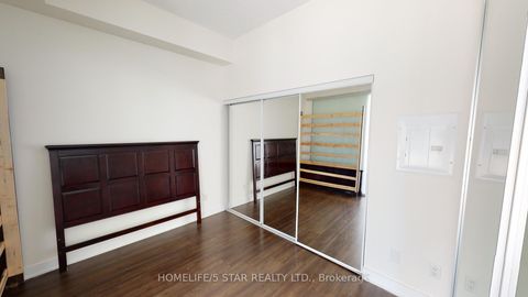 Photo 8 at 218 - 169 FORT YORK Boulevard, Niagara, Toronto