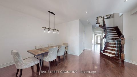 Photo 5 at 21 Robert Green Crescent, Patterson, Vaughan