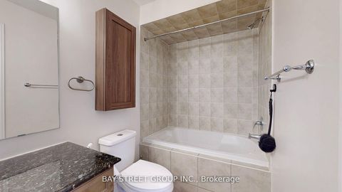 Photo 24 at 21 Robert Green Crescent, Patterson, Vaughan