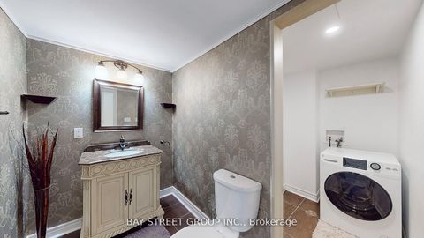 Photo 30 at 21 Robert Green Crescent, Patterson, Vaughan