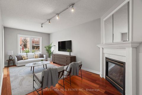 Photo 2 at 35 Timberview Drive, Patterson, Vaughan