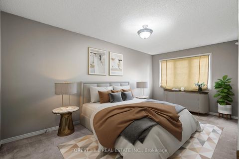 Photo 6 at 35 Timberview Drive, Patterson, Vaughan