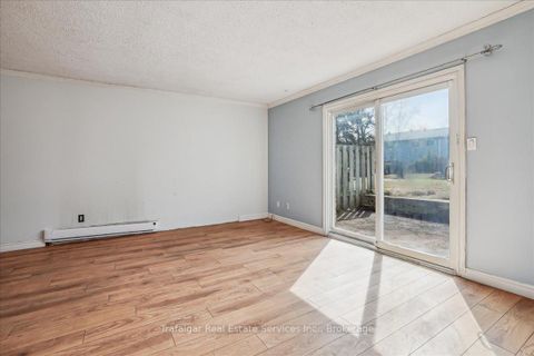 Photo 7 at 66 Worthington Drive, BR Bronte, Oakville