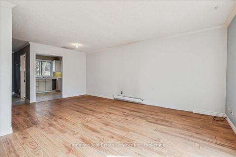 Photo 9 at 66 Worthington Drive, BR Bronte, Oakville