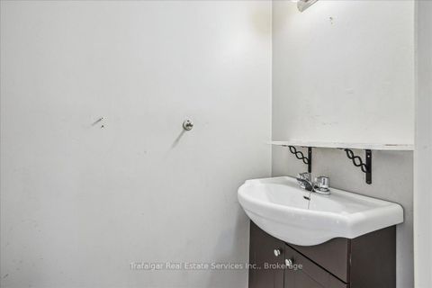 Photo 13 at 66 Worthington Drive, BR Bronte, Oakville