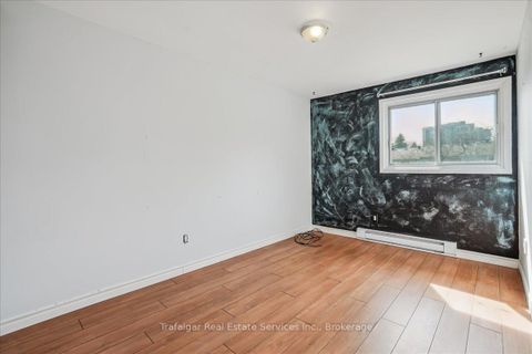 Photo 19 at 66 Worthington Drive, BR Bronte, Oakville