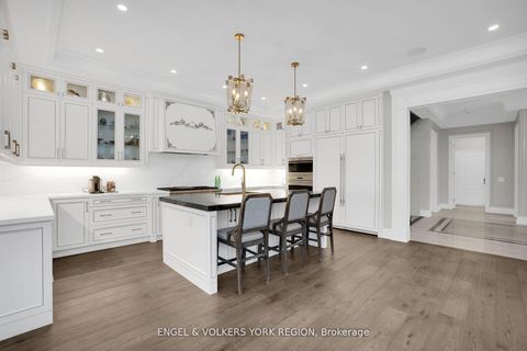 Photo 8 at 178 Patton Street, King City, King Photo 8 at 178 Patton Street, King City, King