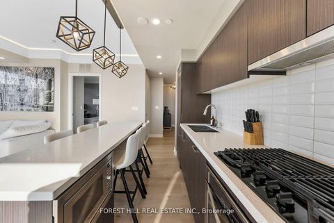 Photo 2 at 1907 - 501 St Clair Avenue W, Casa Loma, Toronto