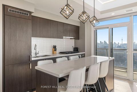 Photo 6 at 1907 - 501 St Clair Avenue W, Casa Loma, Toronto