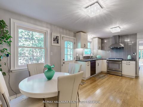 Photo 14 at 109 Highland Lane, Mill Pond, Richmond Hill