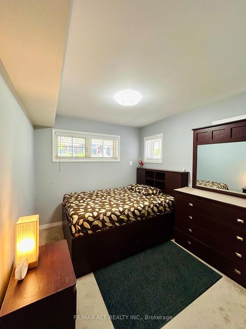Photo 31 at 8 - 2441 Greenwich Drive, WM Westmount, Oakville