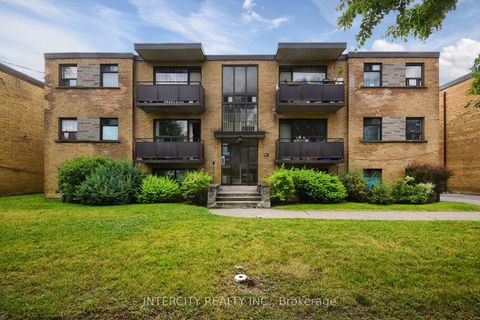 Photo 1 at 415 Wilson Avenue, Clanton Park, Toronto