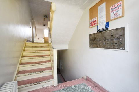 Photo 17 at 415 Wilson Avenue, Clanton Park, Toronto