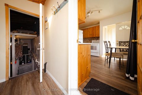 Photo 8 at 182 Peel Street, Wellington, Barrie