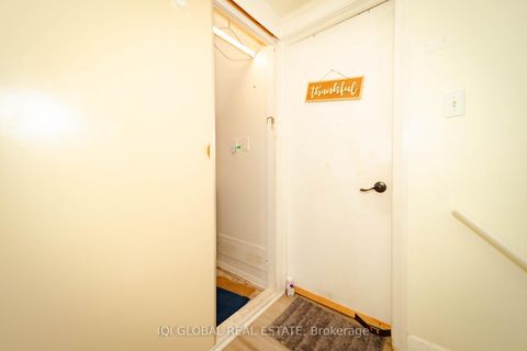 Photo 36 at 182 Peel Street, Wellington, Barrie