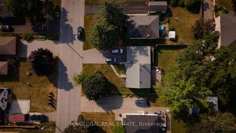 Photo 44 at 182 Peel Street, Wellington, Barrie