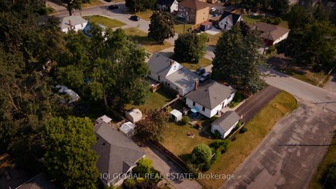 Photo 46 at 182 Peel Street, Wellington, Barrie