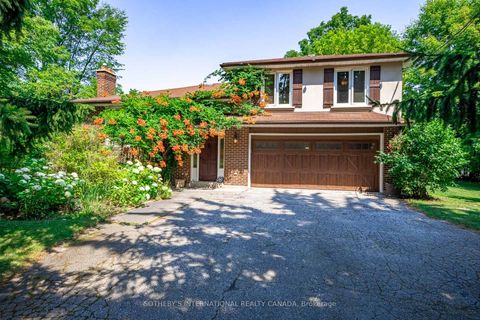 Photo 3 at 80 Centre Street, Schomberg, King