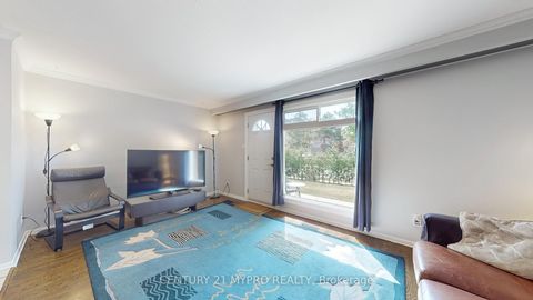 Photo 4 at 5 - 6 Lexington Avenue, Clairville, Toronto