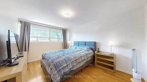 Photo 14 at 5 - 6 Lexington Avenue, Clairville, Toronto