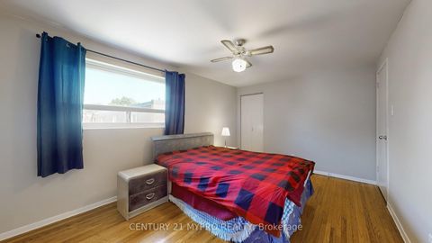 Photo 17 at 5 - 6 Lexington Avenue, Clairville, Toronto