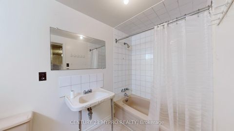 Photo 24 at 5 - 6 Lexington Avenue, Clairville, Toronto