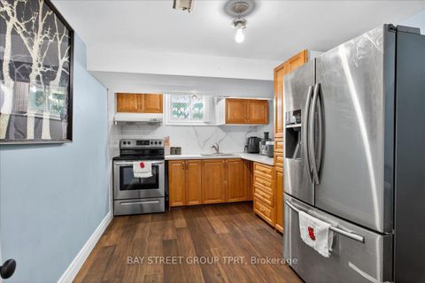 Photo 35 at 6 Evernby Boulevard, The Westway, Toronto