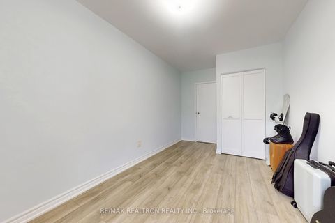 Photo 18 at 131 - 15 Esterbrooke Avenue, Don Valley Village, Toronto