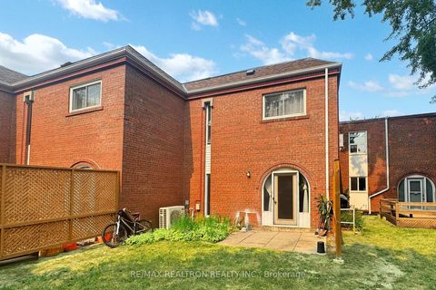 Photo 33 at 131 - 15 Esterbrooke Avenue, Don Valley Village, Toronto