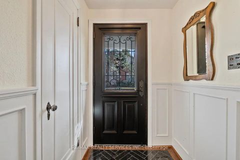 Photo 5 at 80 Jackson Avenue, Kingsway South, Toronto