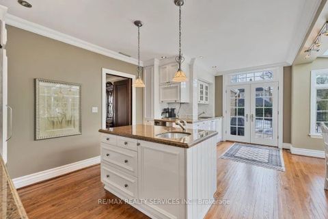 Photo 17 at 80 Jackson Avenue, Kingsway South, Toronto