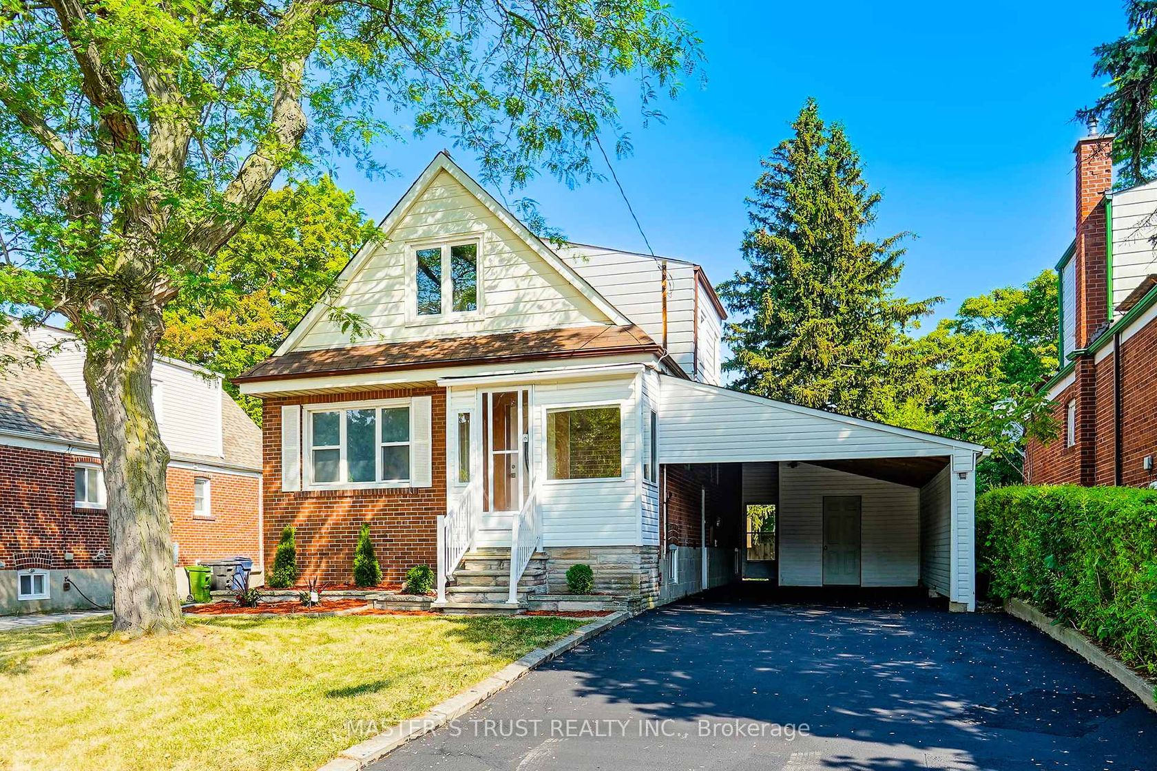 10 Valerie Road, Dorset Park, Toronto 