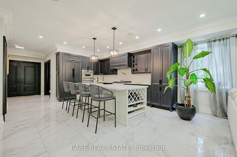 Photo 9 at 32 Bradfield Avenue W, City Centre West, Toronto