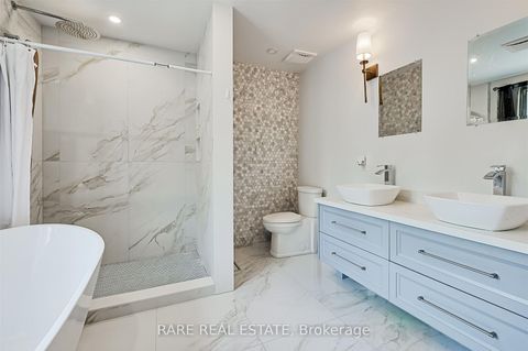 Photo 20 at 32 Bradfield Avenue W, City Centre West, Toronto