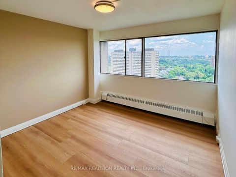 Photo 10 at 2101 - 10 Sunny Glenway, Flemingdon Park, Toronto