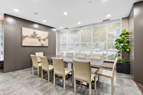 Photo 31 at 212 - 15 BRUYERES Mews, Niagara, Toronto