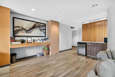 Photo 38 at 212 - 15 BRUYERES Mews, Niagara, Toronto