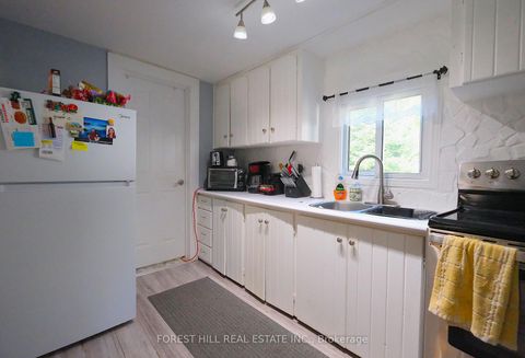 Photo 9 at 3195 Cowan Avenue, Rural Innisfil, Innisfil