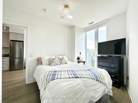 Photo 26 at 615 - 293 The Kingsway, Humber Valley, Toronto