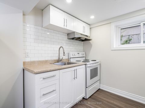 Photo 31 at 40 Cartwright Avenue, Glen Park, Toronto