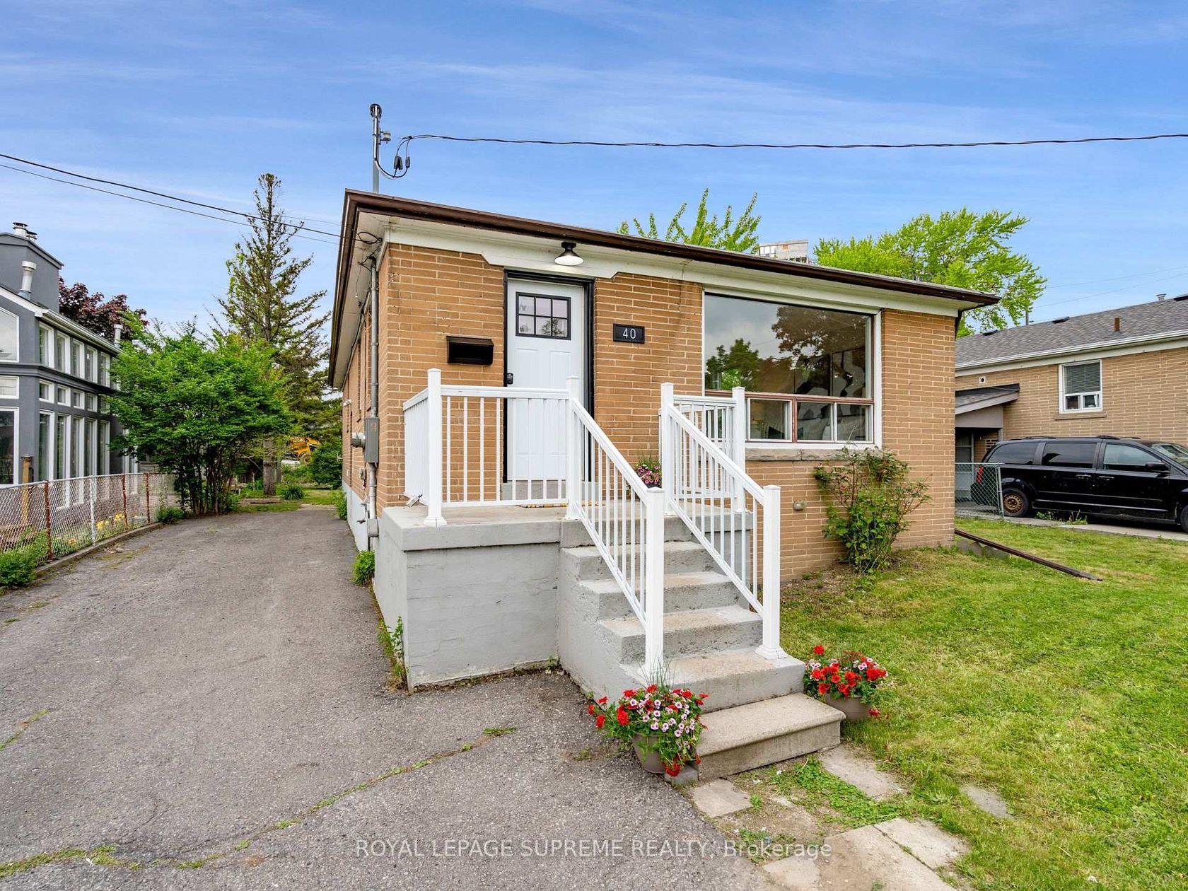 40 Cartwright Avenue, Glen Park, Toronto 