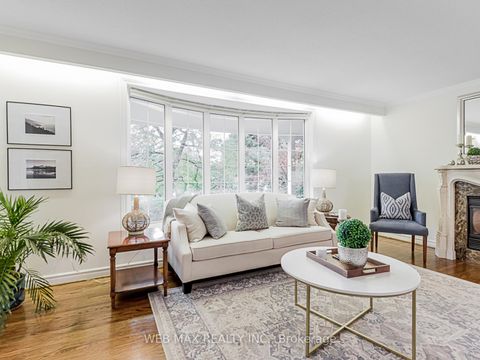 Photo 7 at 2 Creekwood Drive, Morningside, Toronto