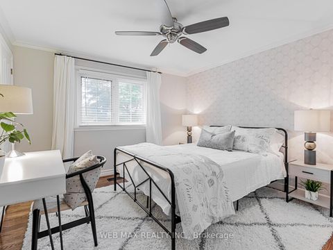 Photo 28 at 2 Creekwood Drive, Morningside, Toronto